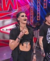 WWE_Monday_Night_Raw_2022_11_14_1080p_HDTV_x264-NWCHD_193.jpg