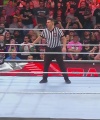 WWE_Monday_Night_Raw_2022_11_14_1080p_HDTV_x264-NWCHD_656.jpg