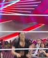 WWE_Monday_Night_Raw_2022_11_14_1080p_HDTV_x264-NWCHD_684.jpg