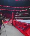 WWE_Monday_Night_Raw_2022_11_14_1080p_HDTV_x264-NWCHD_part_2_0858.jpg