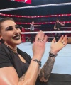 WWE_Monday_Night_Raw_2022_11_14_1080p_HDTV_x264-NWCHD_part_2_1510.jpg