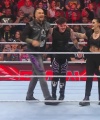 WWE_Monday_Night_Raw_2022_11_14_1080p_HDTV_x264-NWCHD_part_2_1553.jpg