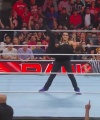 WWE_Monday_Night_Raw_2023_10_02_720p_HDTV_x264-NWCHD_0184.jpg