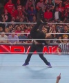 WWE_Monday_Night_Raw_2023_10_02_720p_HDTV_x264-NWCHD_0185.jpg