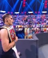 WWE_RAW_2021_06_21_1080p_WEB_h264-HEEL_162.jpg