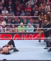 WWE_RAW_2024_01_29_1080p_HDTV_h264-Star_part_2_000301.jpg