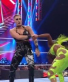 WWE_RAW_4th_April_2022_720p_WEBRip_h264_0446.jpg