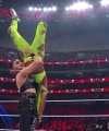 WWE_RAW_4th_April_2022_720p_WEBRip_h264_0493.jpg