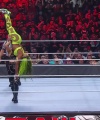 WWE_RAW_4th_April_2022_720p_WEBRip_h264_0507.jpg