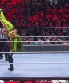 WWE_RAW_4th_April_2022_720p_WEBRip_h264_0510.jpg