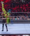 WWE_RAW_4th_April_2022_720p_WEBRip_h264_0518.jpg