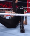 WWE_RAW_4th_April_2022_720p_WEBRip_h264_0632.jpg