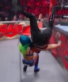WWE_RAW_4th_April_2022_720p_WEBRip_h264_0715.jpg