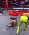 WWE_RAW_4th_April_2022_720p_WEBRip_h264_0748.jpg