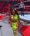 WWE_RAW_4th_April_2022_720p_WEBRip_h264_0758.jpg