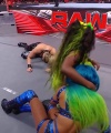 WWE_RAW_4th_April_2022_720p_WEBRip_h264_0779.jpg