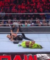 WWE_RAW_4th_April_2022_720p_WEBRip_h264_0943.jpg