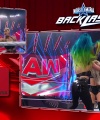 WWE_RAW_4th_April_2022_720p_WEBRip_h264_1298.jpg