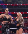 WWE_RAW_4th_April_2022_720p_WEBRip_h264_1542.jpg