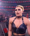 WWE_RAW_4th_April_2022_720p_WEBRip_h264_1583.jpg