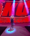 WWE_RAW_4th_April_2022_720p_WEBRip_h264_1608.jpg