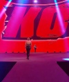 WWE_RAW_4th_April_2022_720p_WEBRip_h264_1612.jpg