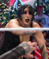WWE_Raw_12_18_23_Ivy_Rhea_Ringside_Ivy_Attacks_Rhea_0844.jpg