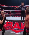 sportsnet-wwe_monday_night_raw_2022_10_17_1080p_web_h264_part_3_1177.jpg