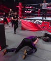 sportsnet-wwe_monday_night_raw_2022_10_17_1080p_web_h264_part_3_1221.jpg