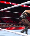 sportsnet-wwe_monday_night_raw_2022_11_21_1080p_web_h264_part_2_1975.jpg