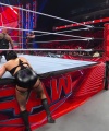sportsnet-wwe_monday_night_raw_2023-01-09_1080p_web_h264_part_3_2948.jpg