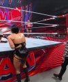 sportsnet-wwe_monday_night_raw_2023-01-09_1080p_web_h264_part_3_4627.jpg