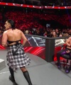sportsnet-wwe_monday_night_raw_2023-01-09_1080p_web_h264_part_3_6092.jpg