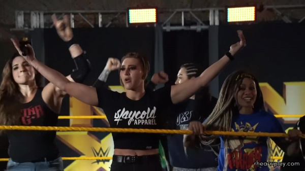 Backstage_Pass_to_the_NXT_All-Women27s_Live_Event_058.jpg