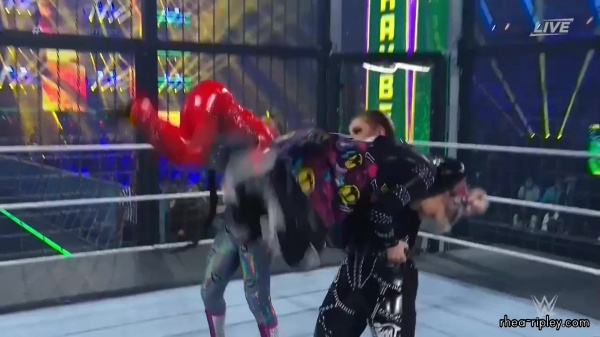 ELIMINATION_CHAMBER_2022_FEB__192C_2022__3147.jpg