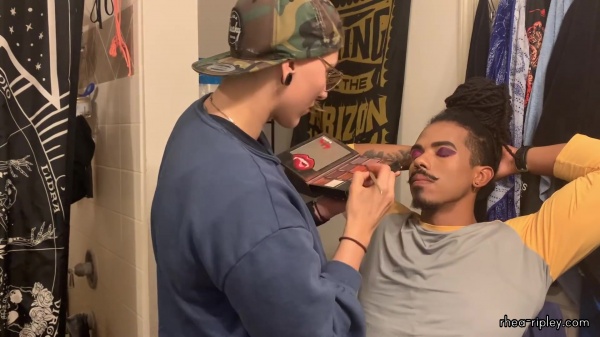 RR_Makeup_Tutorial__MORE_3535.jpg