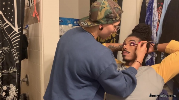 RR_Makeup_Tutorial__MORE_3558.jpg
