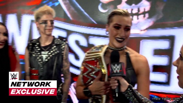 Rhea_Ripley_got_her_WrestleMania_moment_154.jpg