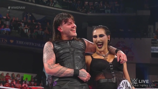 WWE_Monday_Night_Raw_2023_06_26_1080p_HDTV_x264-NWCHD_part_3_1029.jpg