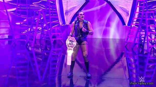 WWE_Raw_06_19_23_Rhea_Attacks_Natalya_Segment_0157.jpg