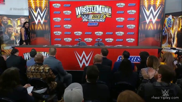 Wrestlemania_39_Night_One_Press_Conference_0032.jpg