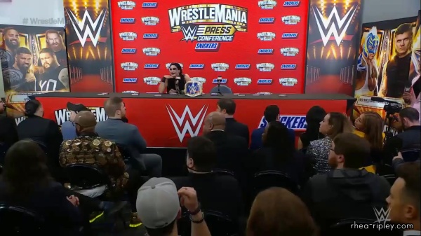 Wrestlemania_39_Night_One_Press_Conference_0244.jpg