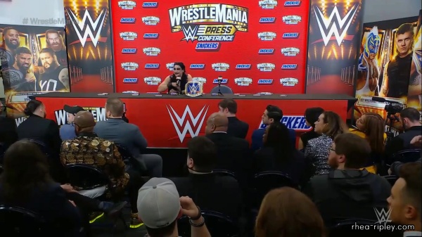 Wrestlemania_39_Night_One_Press_Conference_0248.jpg