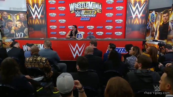 Wrestlemania_39_Night_One_Press_Conference_0249.jpg