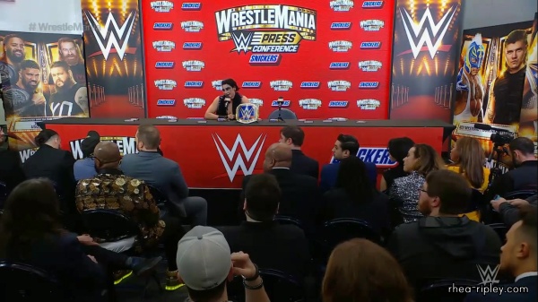 Wrestlemania_39_Night_One_Press_Conference_0256.jpg