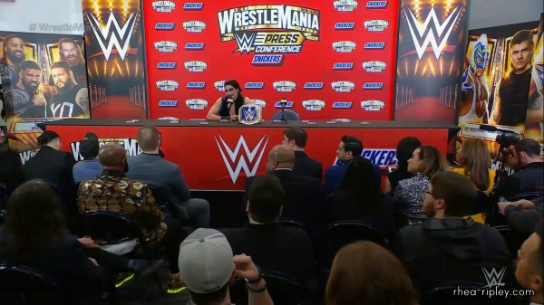 Wrestlemania_39_Night_One_Press_Conference_0260.jpg