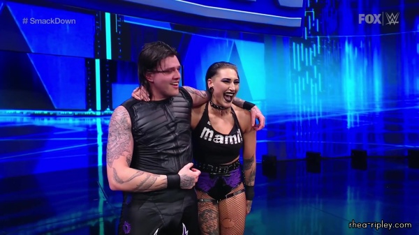 sportsnet-wwe_friday_night_smackdown_2023_03_03_1080p_web_h264_part_2_2130.jpg
