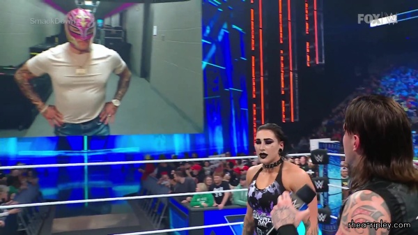 sportsnet-wwe_friday_night_smackdown_2023_03_17_1080p_web_h264_2043.jpg
