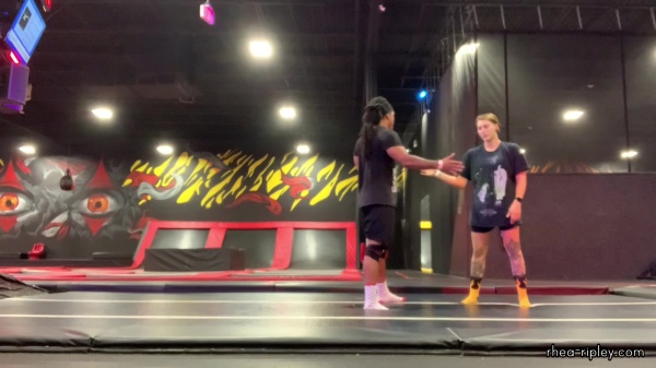 trampoline_park_1127.jpg