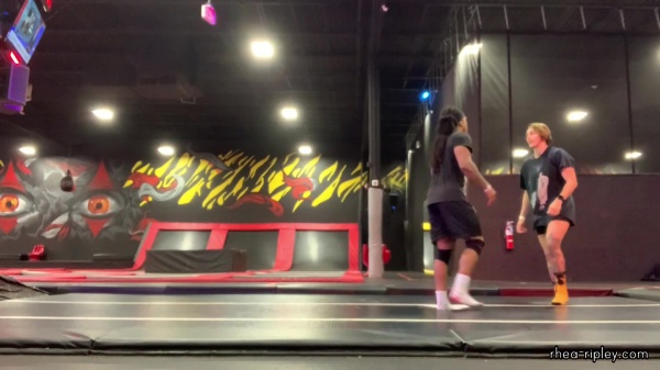 trampoline_park_1139.jpg